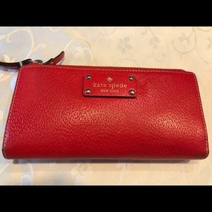 Kate Spade Leather Wallet / Wristlet
